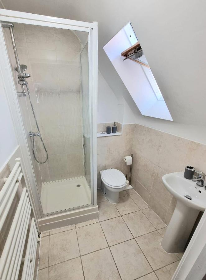 Centrally Located Boscombe Beach Apart With Parking Bournemouth Exteriör bild